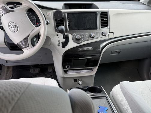 Gray 2012 Toyota Sienna LE