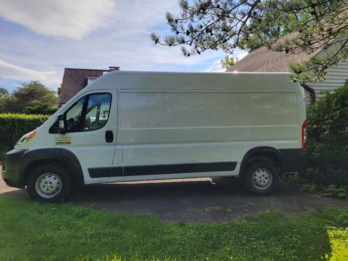 White 2017 RAM ProMaster 2500 High Roof