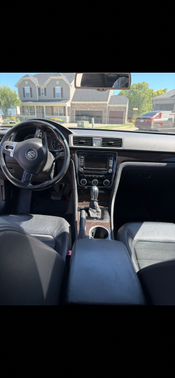 Silver 2014 Volkswagen Passat 2.0L TDI SEL Premium