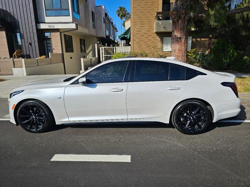 2022 Cadillac CT5 Sport