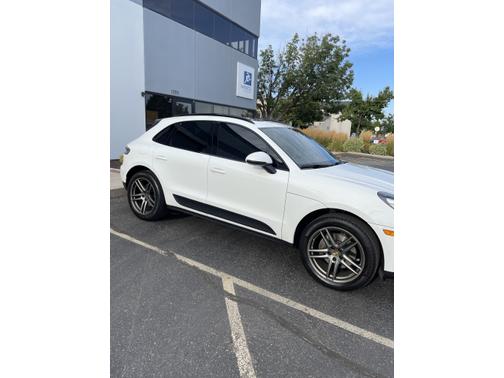 2020 Porsche Macan Macan