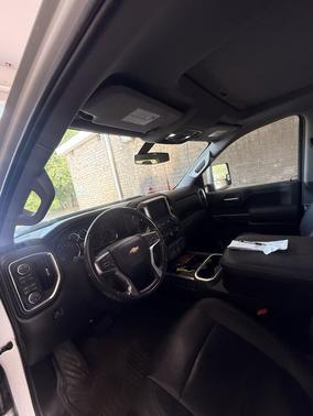 Silver 2022 Chevrolet Silverado 2500 LT