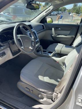 2015 GMC Acadia SLE-2