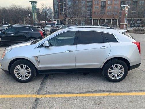 Silver 2010 Cadillac SRX Luxury Collection