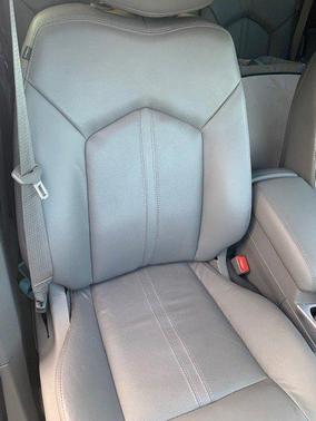 Silver 2010 Cadillac SRX Luxury Collection