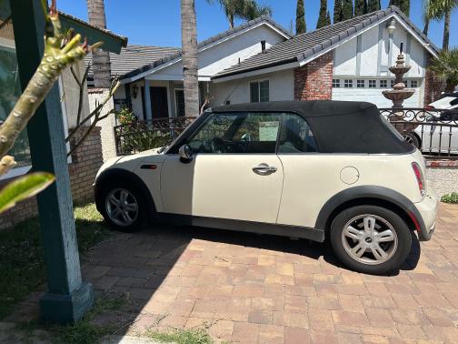 2006 MINI Cooper Base