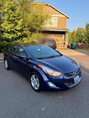 Blue 2013 Hyundai ELANTRA GLS