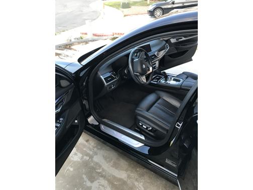 2020 BMW 740 i