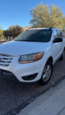 2011 Hyundai SANTA FE GLS