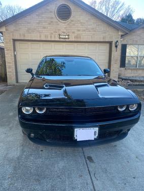 2017 Dodge Challenger SXT