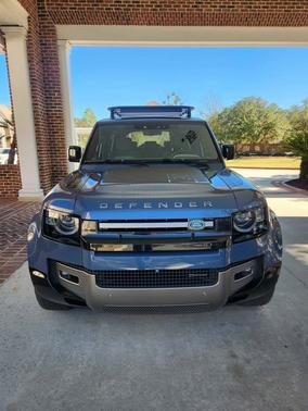 2022 Land Rover Defender X-Dynamic HSE