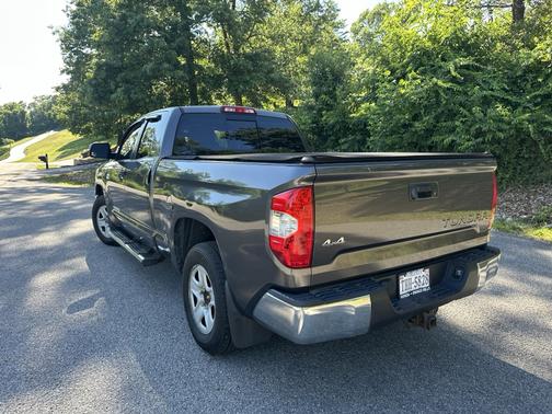 Gray 2016 Toyota Tundra SR5