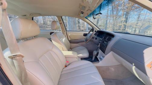 1999 Toyota Avalon XLS