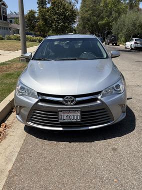 Silver 2015 Toyota Camry LE