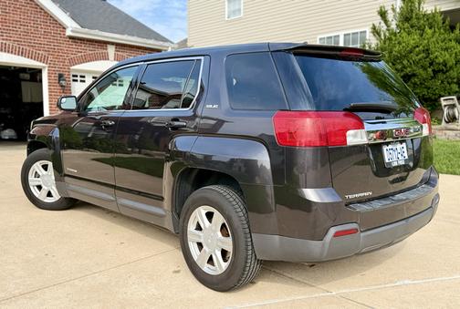Brown 2014 GMC Terrain SLE-1