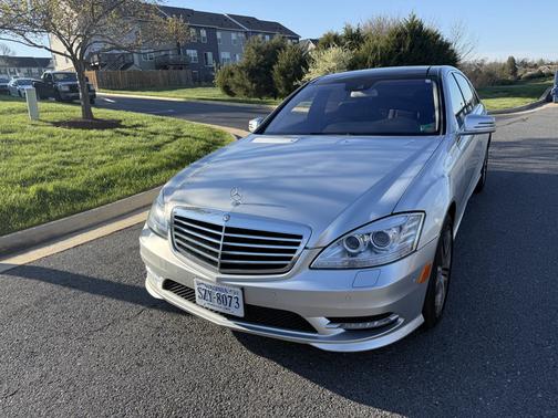 Silver 2013 Mercedes-Benz S-Class S 550 4MATIC