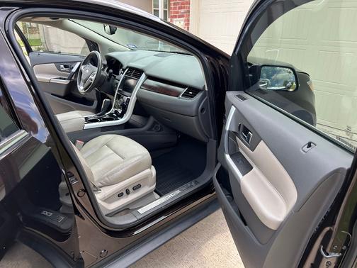 Brown 2014 Ford Edge Limited