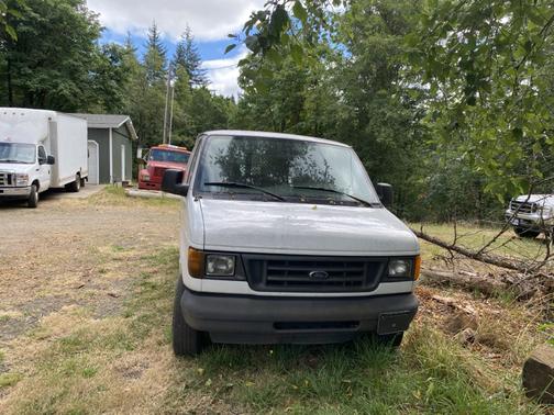 2003 Ford E250 Cargo