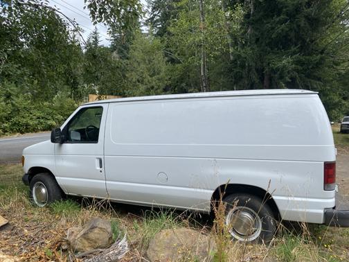 2003 Ford E250 Cargo