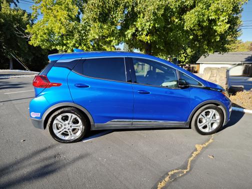 2019 Chevrolet Bolt EV LT