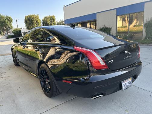 2016 Jaguar XJ XJ R-Sport