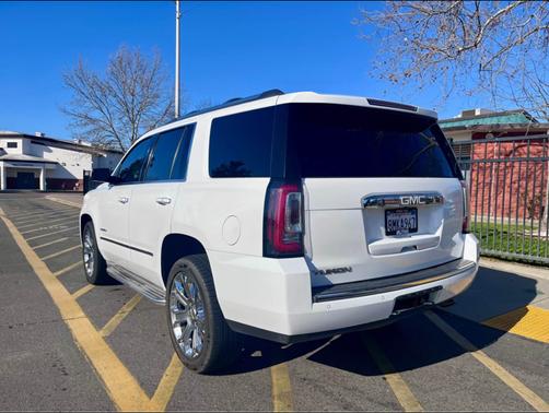 2015 GMC Yukon Denali