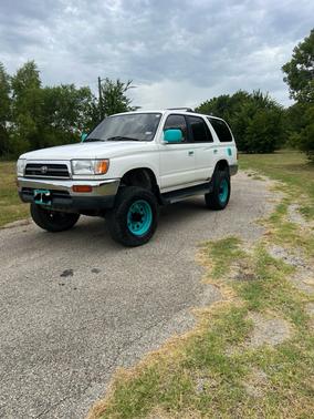 1996 Toyota 4Runner SR5
