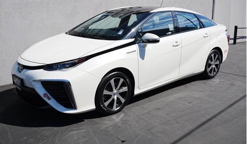 2019 Toyota Mirai Base