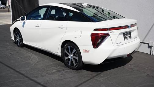 2019 Toyota Mirai Base