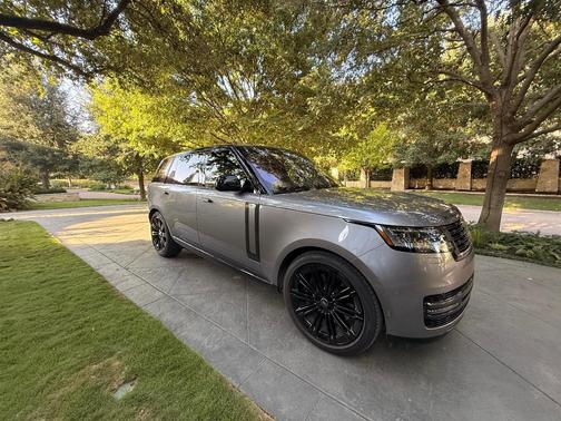 Gray 2023 Land Rover Range Rover P530 SE LWB 7 Seat