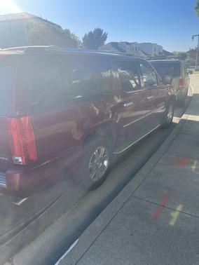 2009 Cadillac Escalade ESV Base