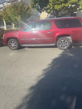 2009 Cadillac Escalade ESV Base
