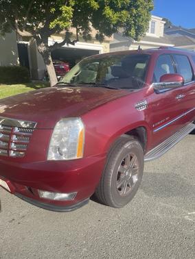 2009 Cadillac Escalade ESV Base