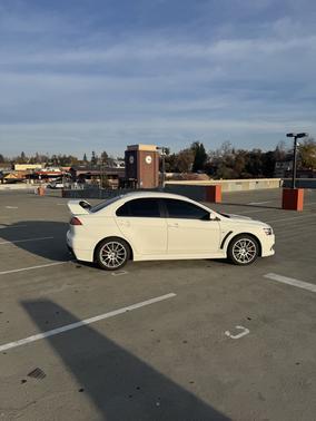 2010 Mitsubishi Lancer Evolution GSR