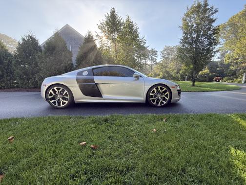 2011 Audi R8 5.2 quattro