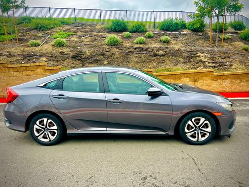 2016 Honda Civic LX