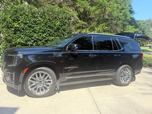 Black 2023 GMC Yukon Denali Ultimate