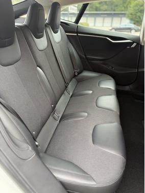 2015 Tesla Model S 85D