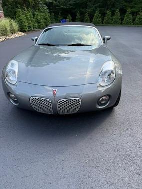 Green 2007 Pontiac Solstice Base