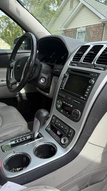 Black 2009 GMC Acadia SLT-2