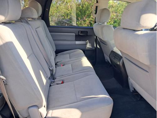 2017 Toyota Sequoia SR5