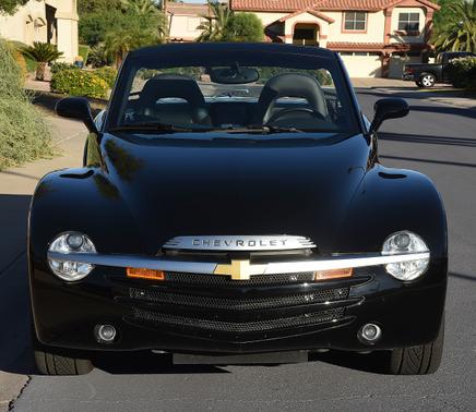 2005 Chevrolet SSR Base