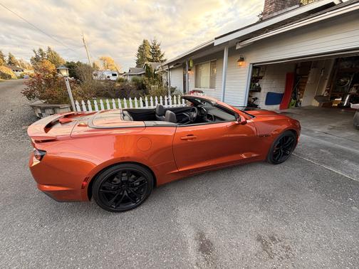 2023 Chevrolet Camaro 2LT