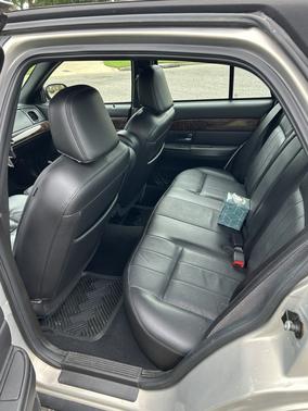 Silver 2007 Mercury Grand Marquis LS