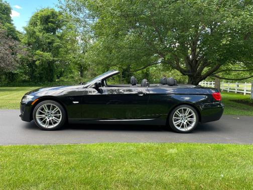 Black 2013 BMW 335 i