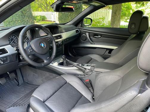 Black 2013 BMW 335 i
