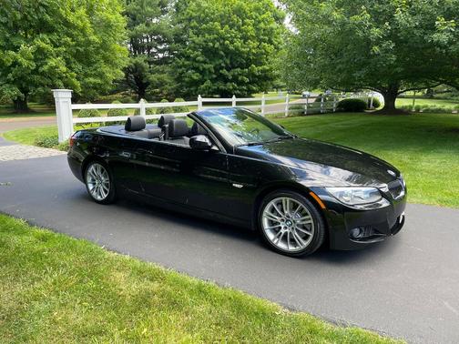 Black 2013 BMW 335 i