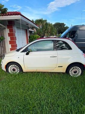 White 2012 FIAT 500C Lounge