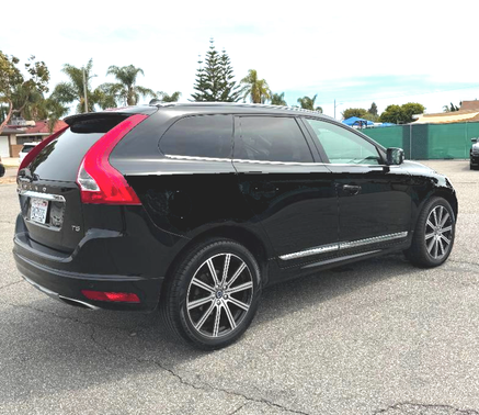 Black 2016 Volvo XC60 T5 Premier