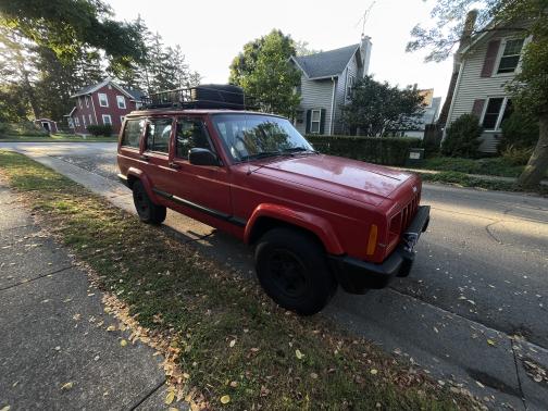 1999 Jeep Cherokee Sport 4WD